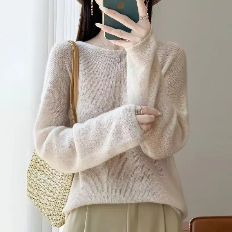 Beige Wool O-Neck Sweater for Women Seamless Elegant Long Sleeve Knit Top