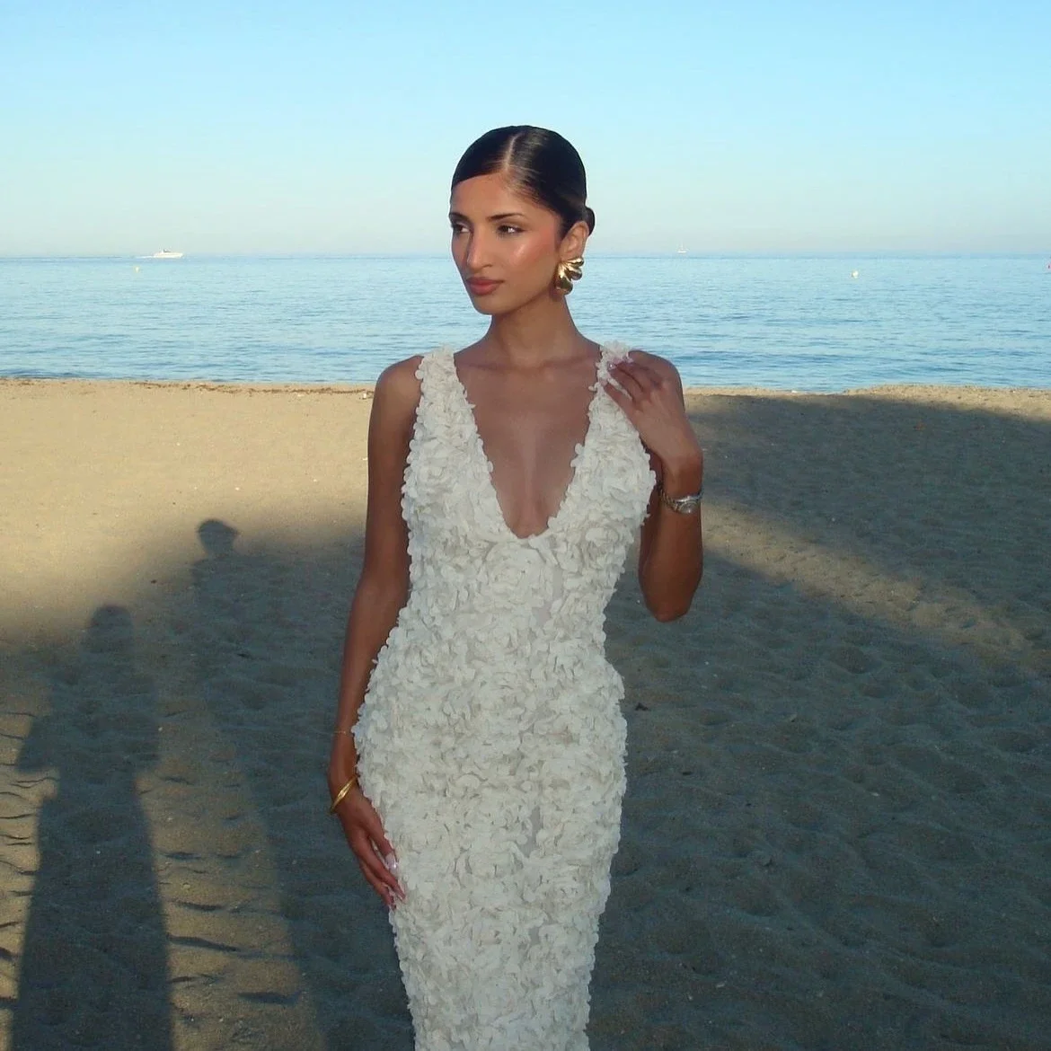 Flower Applique Mesh Maxi Dress Women’s Elegant V-Neck Party Gown